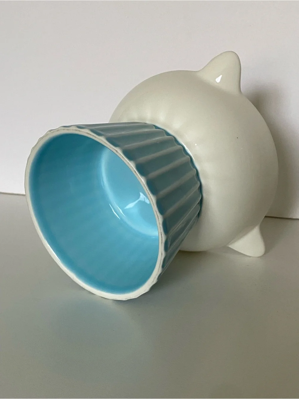 Raised Cat Food Bowl Pedestal Face Ears White Aqua Porcelain Water Dish Ceramic